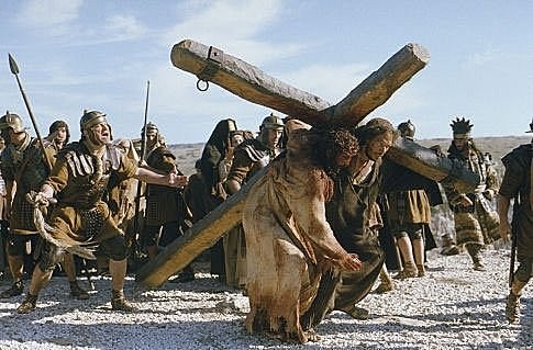 今天就背十字架跟隨耶穌